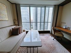 -上海前滩香格里拉大酒店