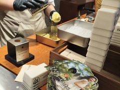 -野人先生Gelato(上海长宁龙之梦店)