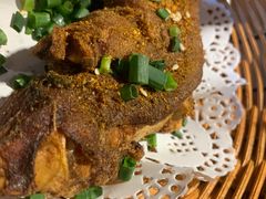 -魏铭鱼头捞饭(晋阳路店)