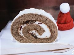 蔓越莓白巧瑞士卷-星巴克(天津五大道店)