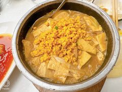 石锅海胆豆腐-品海楼·大连海胆锅贴馆(东港店)