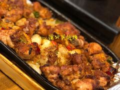 -老东镇啤酒屋海鲜加工·蒸汽海鲜·海鲜烧烤(台东店)