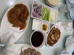 -大鸭梨烤鸭店(金顶街店)