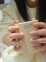 -魔丽卡·中国式美甲美睫