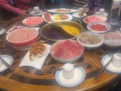 -小天鹅火锅·一线江景洪鼎旗舰店(洪崖洞店)