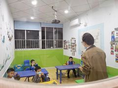 -乐博乐博少儿编程·乐高机器人编程·信息学竞赛(百仕达校区)