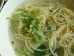 -鑫花溪牛肉米粉(人民广场店)