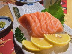 三文鱼刺身-鱼民·现造寿司(育德店)