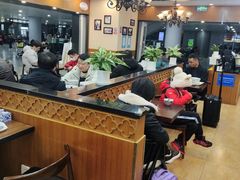 -陇兴楼兰州拉面(西安咸阳国际机场店)