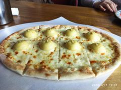 芝士榴莲披萨-LYFATTI 莱芙缇(赣水路店)