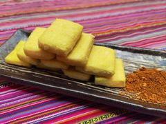 -香巴拉云南餐厅(华莱坞店)