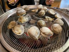 -围炉肉舍丹东海鲜烤肉·烤活鳗(步行街店)