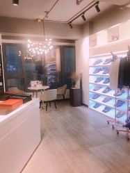 -优刻西服西装定制(金轮国际广场店)