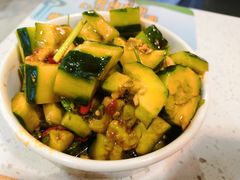 捞汁黄瓜-楚媚娘炭火蛙锅(宽厚里店)