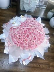 -圣柏莎高端婚纱会所