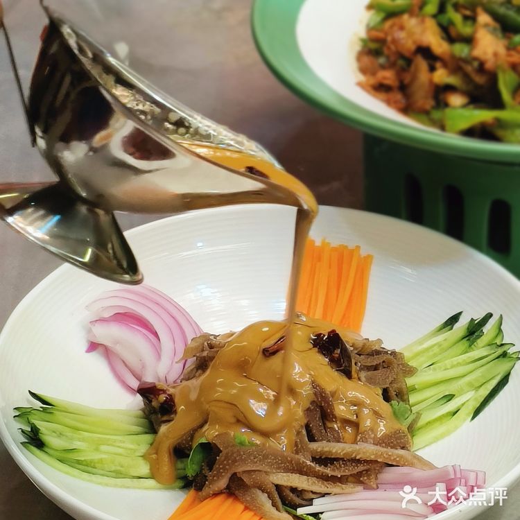 在天津！这家川湘菜馆好吃是有原因的