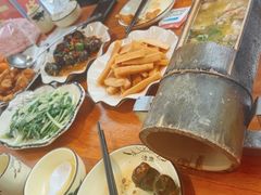 -梁姐啤酒鱼(兴坪古镇店)