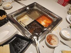 -海底捞火锅鲜切牛肉主题店(长寿路店)