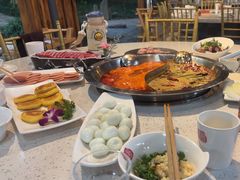 -玛歌庄园火锅(五龙山·熊猫基地店)