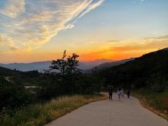 -鬼笑石后山停车场