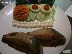 烟熏鲳鱼 -御花园·粤菜·海鲜火锅(中山公园店)