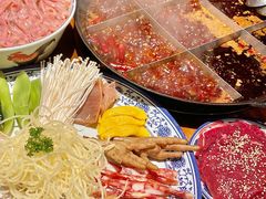 -周小明火锅(黑金冠社区店)