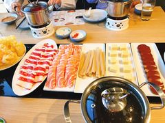 -不老仙金汤虾丸火锅