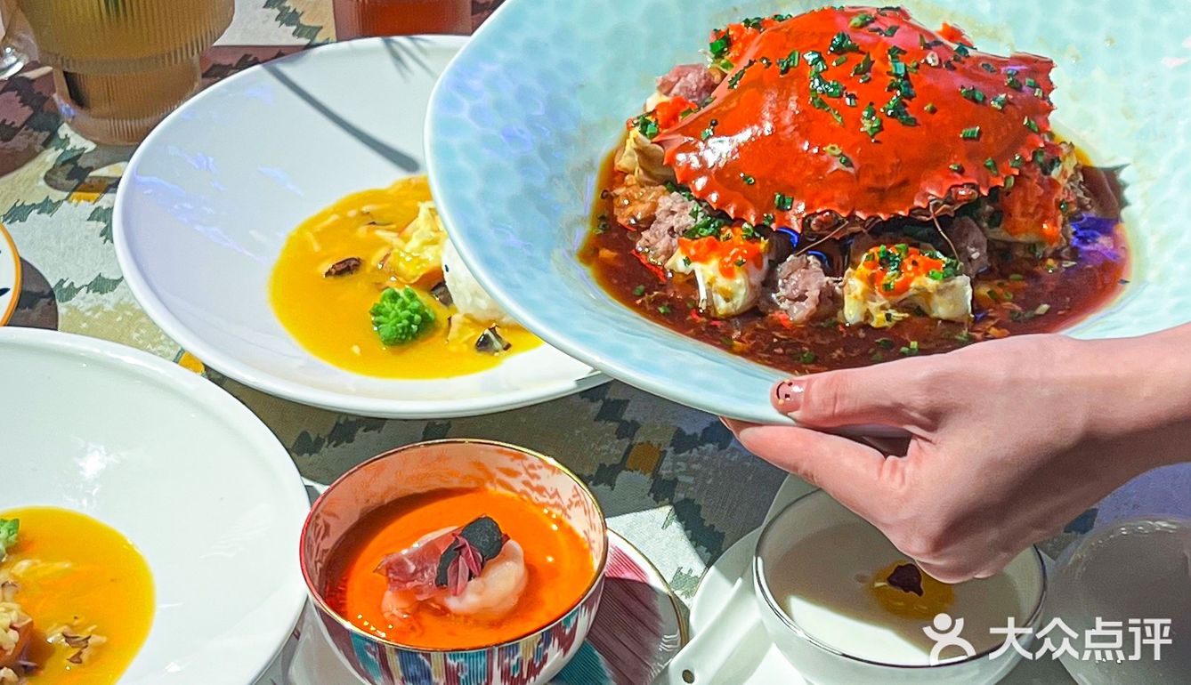 秋日夜幕下的浪漫，赏绚丽光影品三门🦀️蟹膏