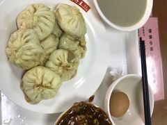 -陈寔包子王·卤煮小肠·京味小吃(龙潭店)