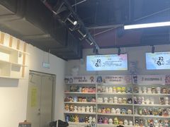 -郑在DIY·潮玩银饰绘画手作(中央大道旗舰店)