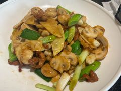 -健眺小海鲜(临海后山店)