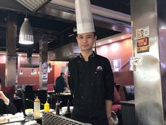 -利昂法式铁板主题餐厅(新奥购物中心店)