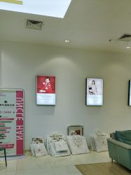 -憨大叔摄影馆80店连锁(诸暨店)