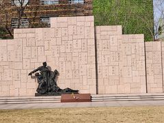 -上海市龙华烈士陵园