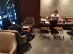 -星巴克臻选(南京艾尚天地店)