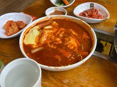 -喇喇排骨火锅·传统韩式脊骨汤(望京西园总店)