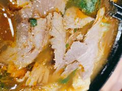 -小杨生煎(金山百联购物中心3楼店)