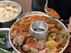 -肖四女乐山跷脚牛肉(滨江天街店)