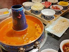 -咏江南·苏式火锅·苏州评弹(观前街店)