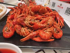 -靓虾二哥长沙地标小龙虾(五一广场店)