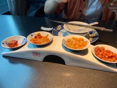 -凤凰湘语·平价海鲜餐厅(浦东旗舰店)
