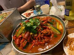 -范二妹独特烧烤夜宵城(宜宾总店)