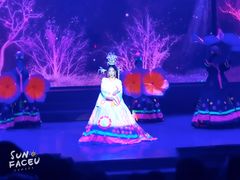 -金东尼人妖秀