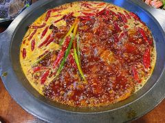 -黄潇洒老火锅(九眼桥宏济巷店)
