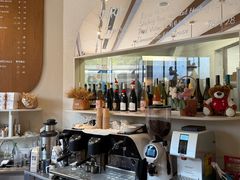 -VERIE BAKEHOUSE