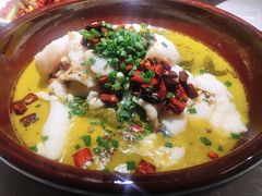 酸菜巴沙鱼片-大碗先生(万家丽店)