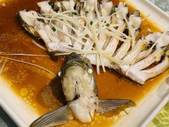 -莲餐厅·湖北菜·潜江小龙虾店(愚园路店)