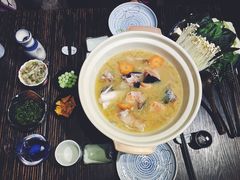 味噌三文鱼头锅-山屋日式料理屋(宛平88店)