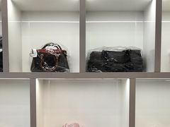 -翰皇直营洗衣洗鞋(望京鹿港店)