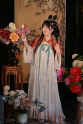 -汉仪华裳汉服馆(打浦桥店)